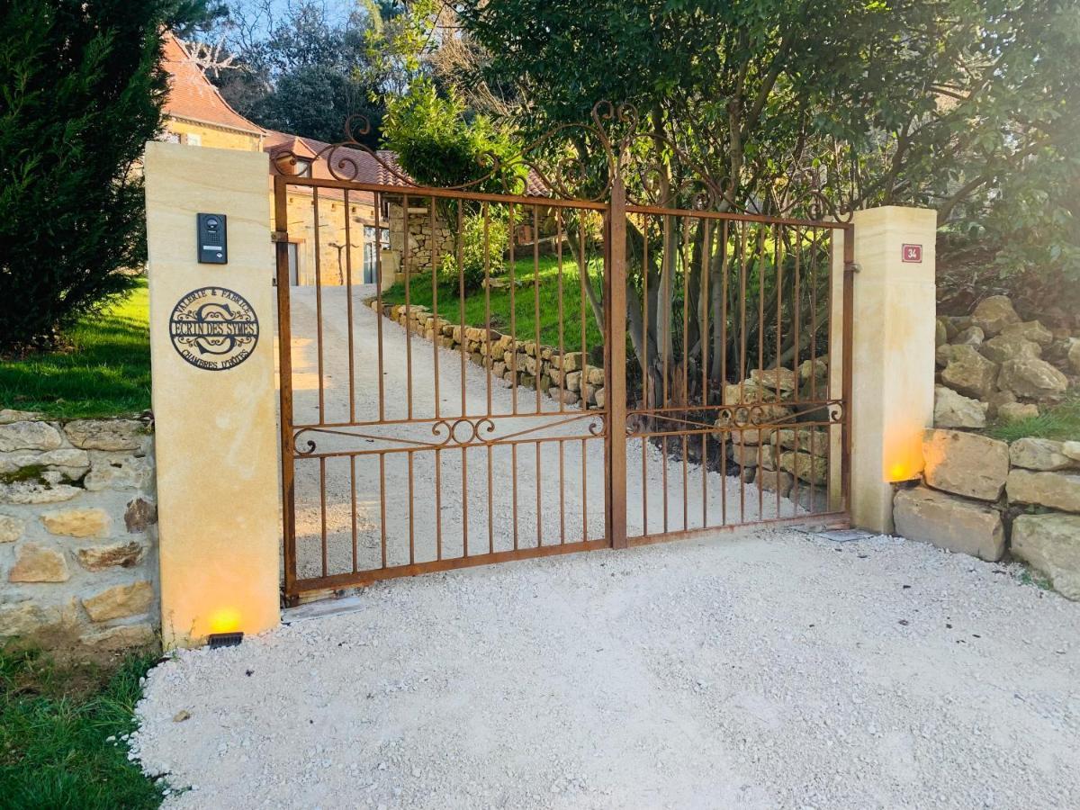 L'Ecrin Des Symes Simeyrols Exterior foto
